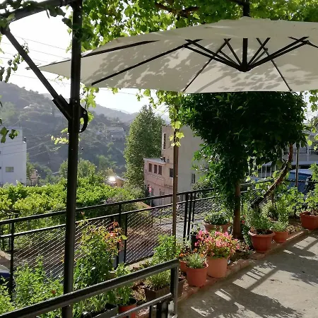 펜션 Christos House 카코페트리아